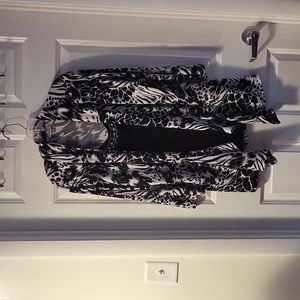 JM Collection multicolor blouse with the look of two XL